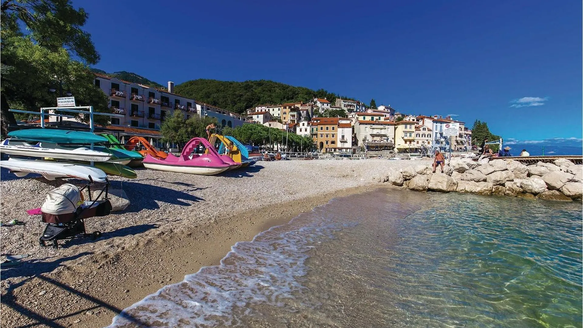 Stunning Apartment In Moscenicka Draga Croatia
