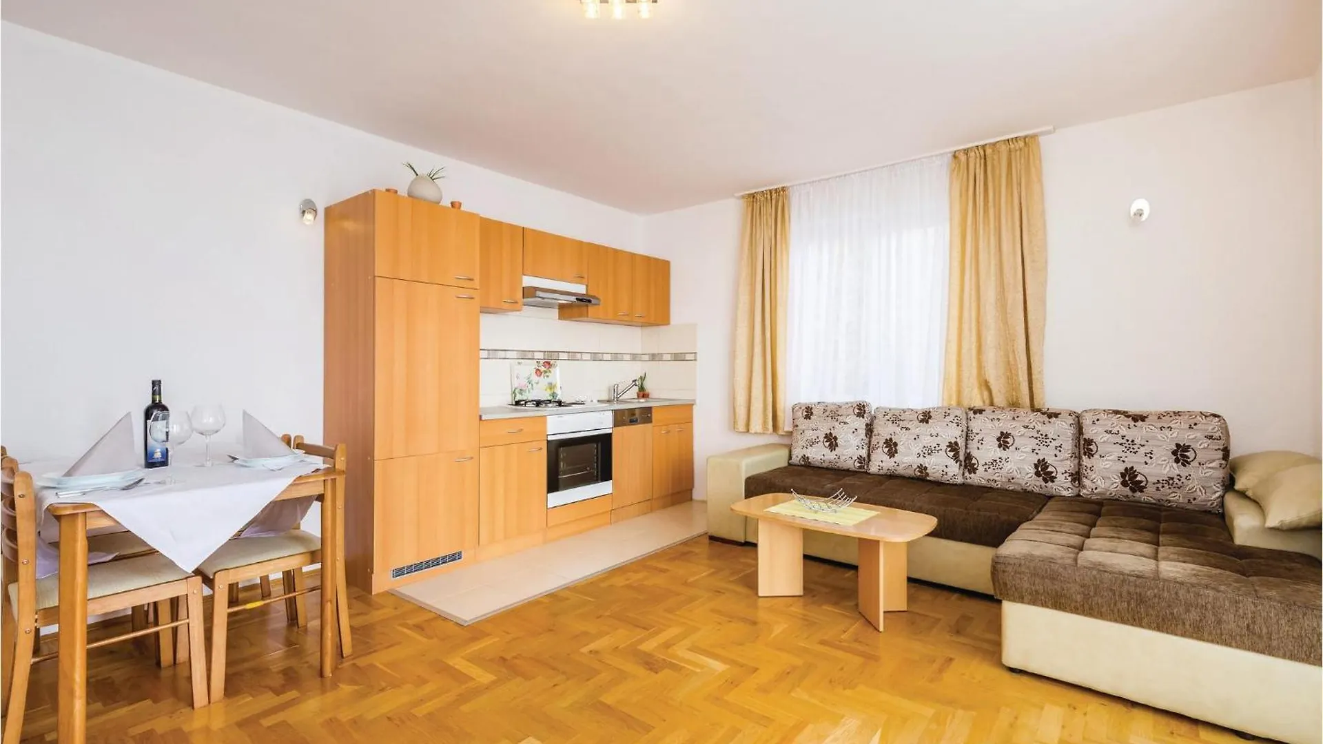 Stunning Apartment In Moscenicka Draga Croatia